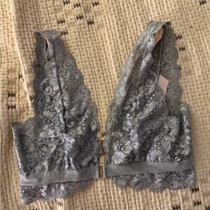 House of HAH NWT Gray Lace Bralette
